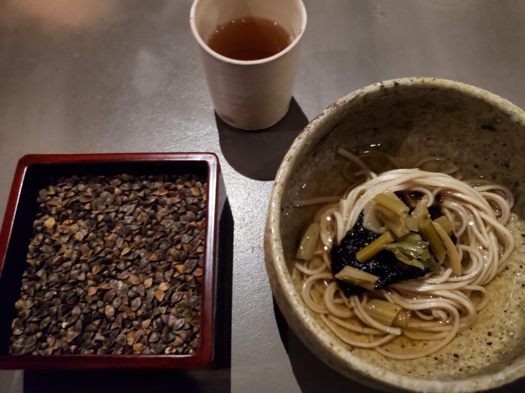 松本十帖（本箱）の食事②